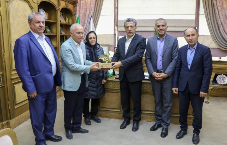 قدردانی انجمن خیریه امید از همراهی رئیس اتاق بازرگانی ارومیه در مسیر تأمین دستگاه رادیوتراپی