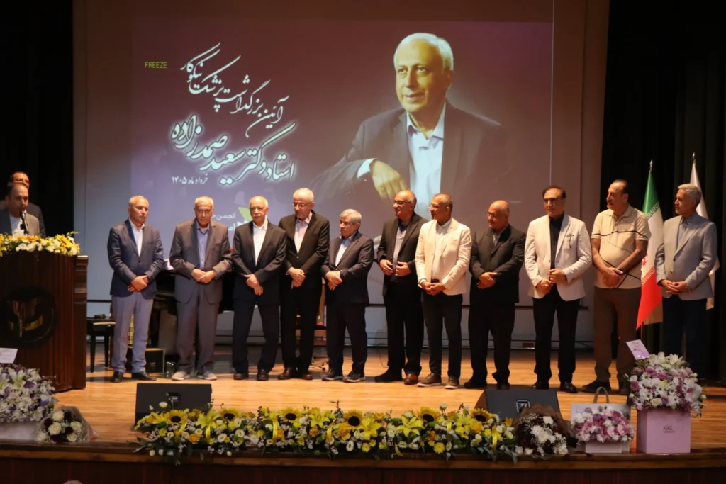 پزشکی که فراتر از نسخه، امید نوشت