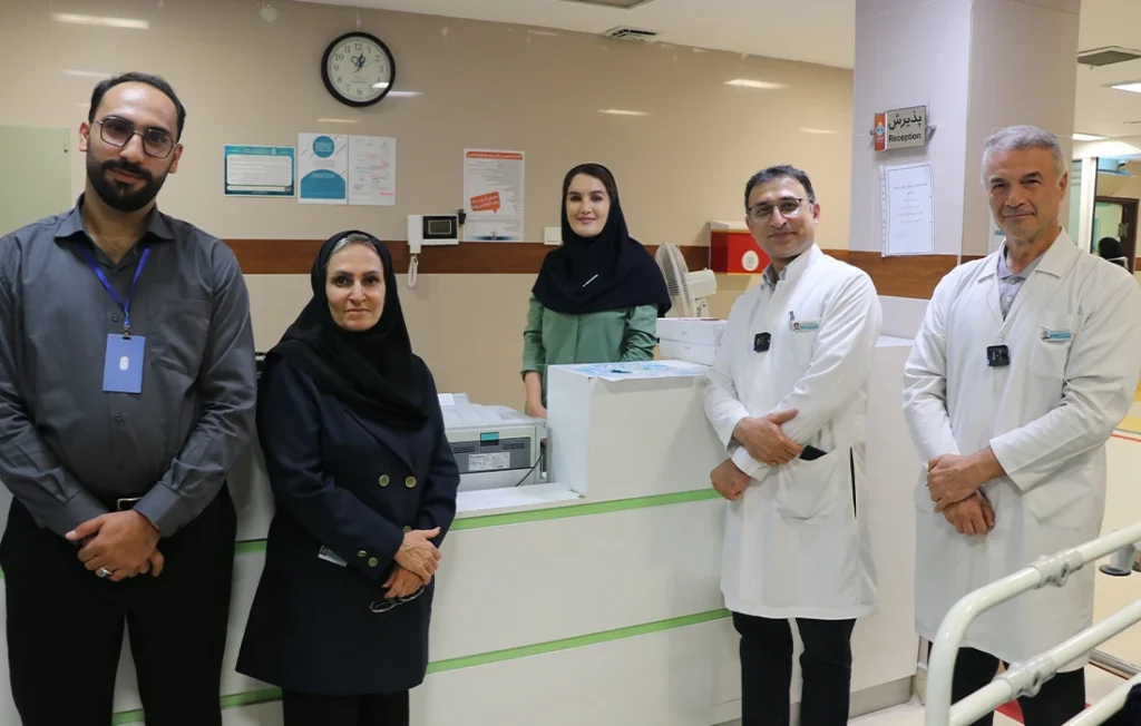 إحياء اليوم العالمي لسلامة المريض بجولة في أقسام مستشفى امید